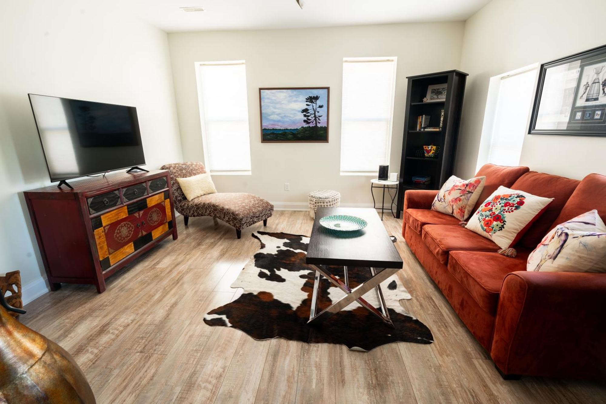 Spacious 3 Bedroom Apartment In Heart Of Niagara Thorold Exterior foto